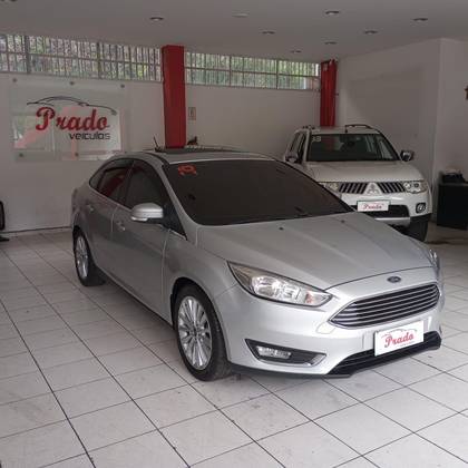 FORD FOCUS 2.0 TITANIUM FASTBACK 16V FLEX 4P POWERSHIFT